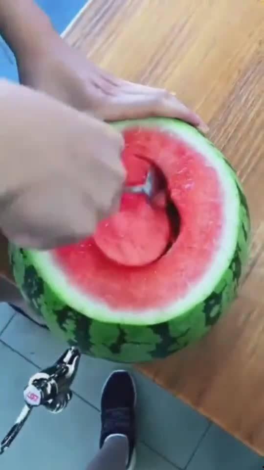 吃瓜季节快到了,揭秘娱乐圈新鲜“瓜果”季